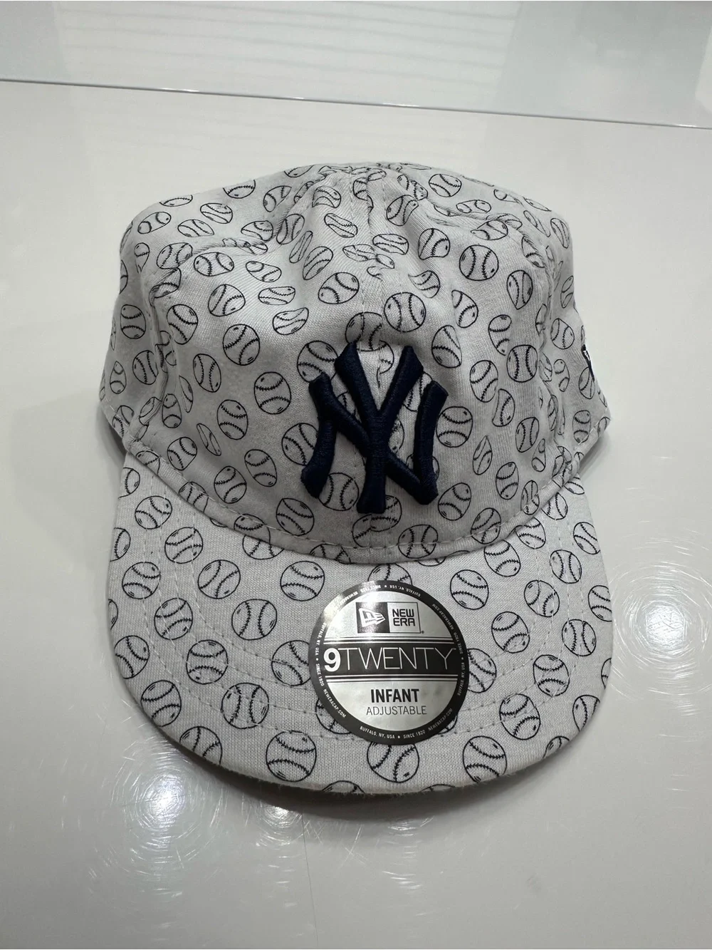 New Era 9TWENTY NY Yankees Infant Adjustable Hat Baseball Pattern White Navy NWT